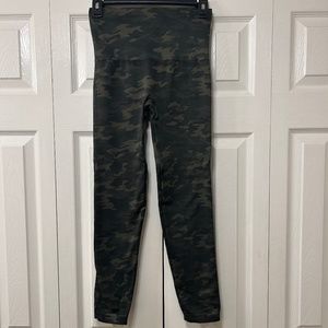 Spanx camouflage legging
